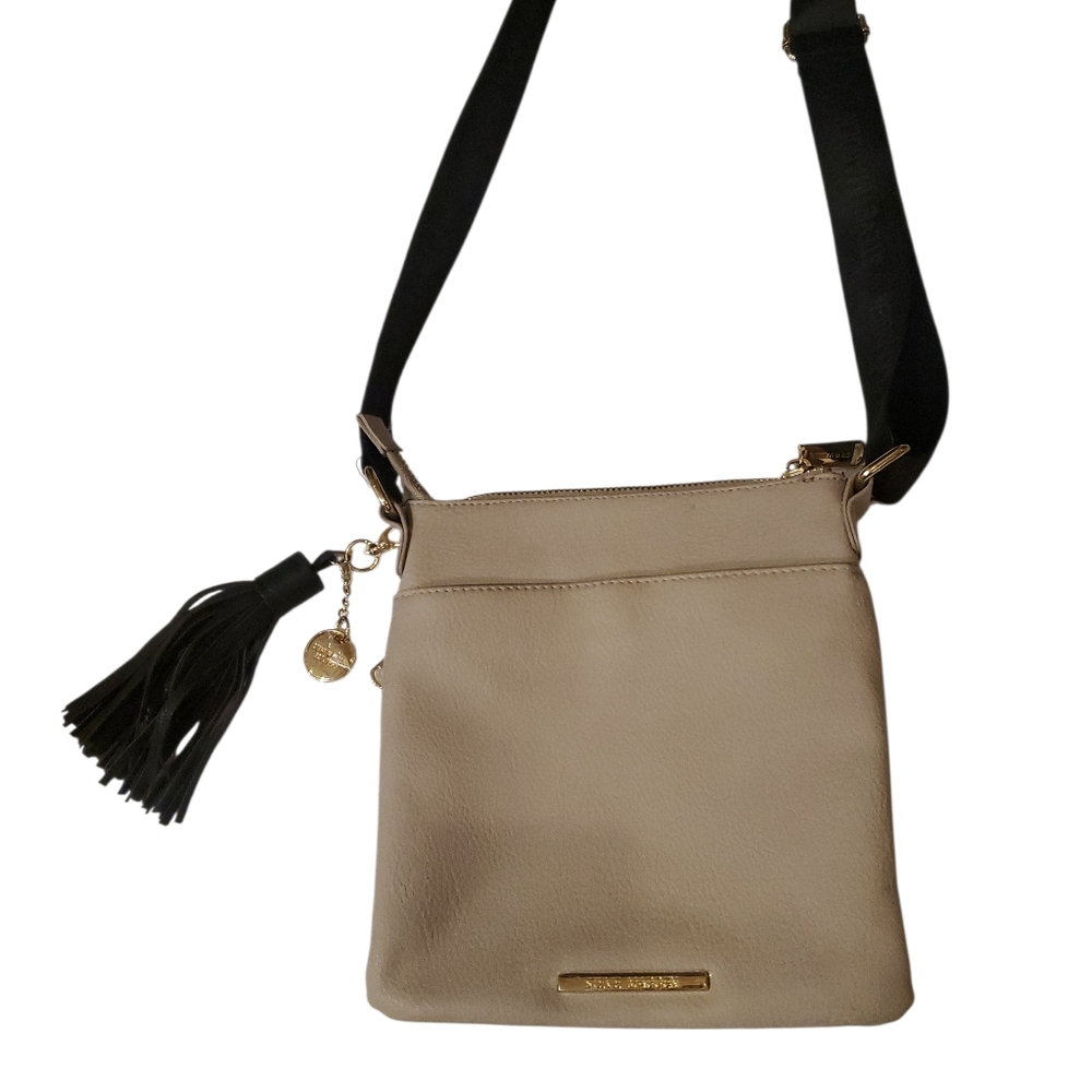 Steve Madden 9x9 Tan Crossbody Bag with Black Strap and Tassel